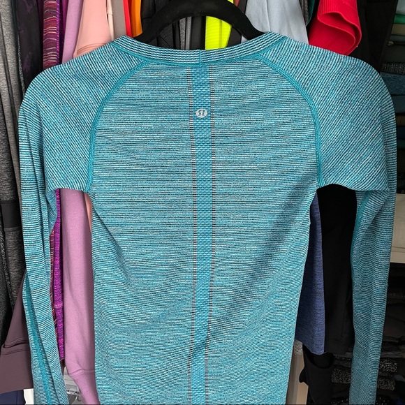 Swiftly Tech Long Sleeve - Picture 4 of 6